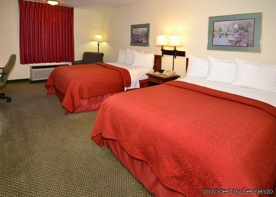 Quality Inn & Suites North Springfield Habitación foto